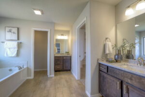 Rebecca 33 Web Or Mls Arise Homes 7510 Mccormick Dr. Shawnee, Ks 33 (25)