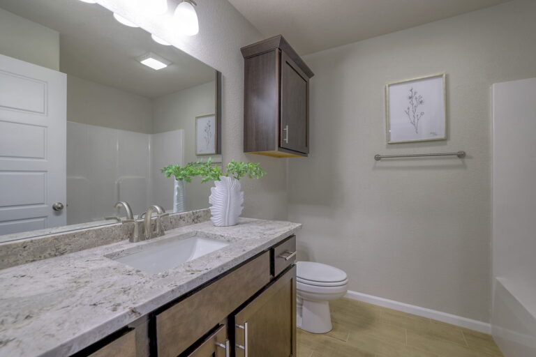 Rebecca 33 Web Or Mls Arise Homes 7510 Mccormick Dr. Shawnee, Ks 33 (32)