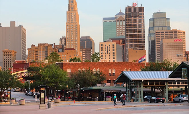 Kansas City City Market Skyline Fall Event