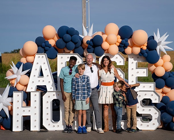 Family Photo New Home Event Balloon Arch Signage