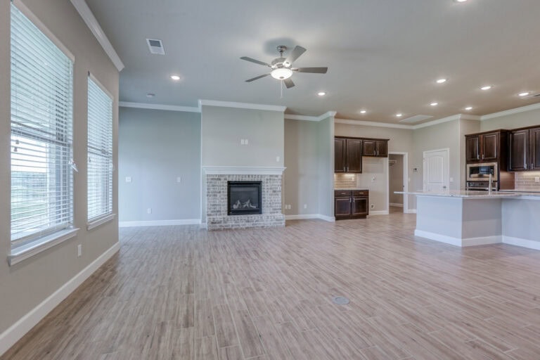 Carrie Arisehomes22647w88thst 10 (8)