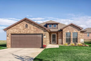 Jade Arisehomes 7516sarapahodr (2)