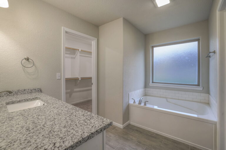 Jade 32 Web Or Mls Arise Homes 7505 Mccormick Dr. Shawnee, Ks 32 (25)