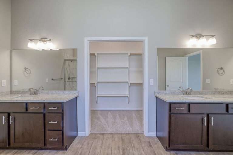 Heidi Christinaking 7524belmontdr (30)