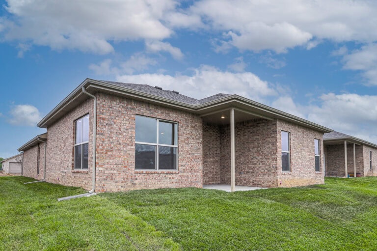 Angie Arisehomes 7550apachedr (2)