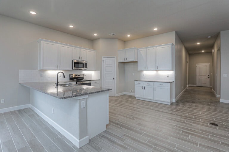 Angie Arisehomes 7550apachedr (5)