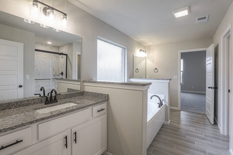 Angie Arisehomes 7550apachedr (16)