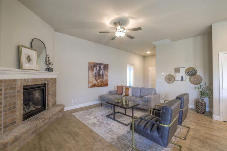 Marie 31 Web Or Mls Arise Homes 7526 Mccormick Dr. Shawnee, Ks 31 (10)