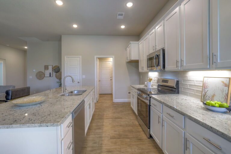 Marie 31 Web Or Mls Arise Homes 7526 Mccormick Dr. Shawnee, Ks 31 (18)