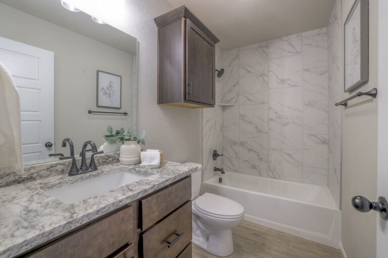 Liliana 36 Web Or Mls Arise Homes 7513 Mccormick Dr. Shawnee, Ks 36 (10)