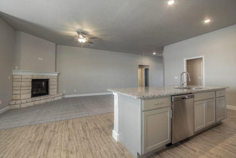 Joanna Arisehomes 24515w76thst,shawnee,ks66227 39 (31)