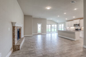 Christine Arisehomes7552belmontdrshawneeks66227 38 (2)