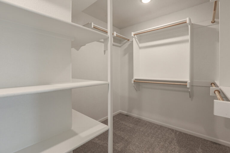 Christine Arisehomes7552belmontdrshawneeks66227 38 (26)