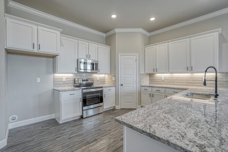 Nikki Arisehomes 7538apachedr,shawneeks 42 (6)