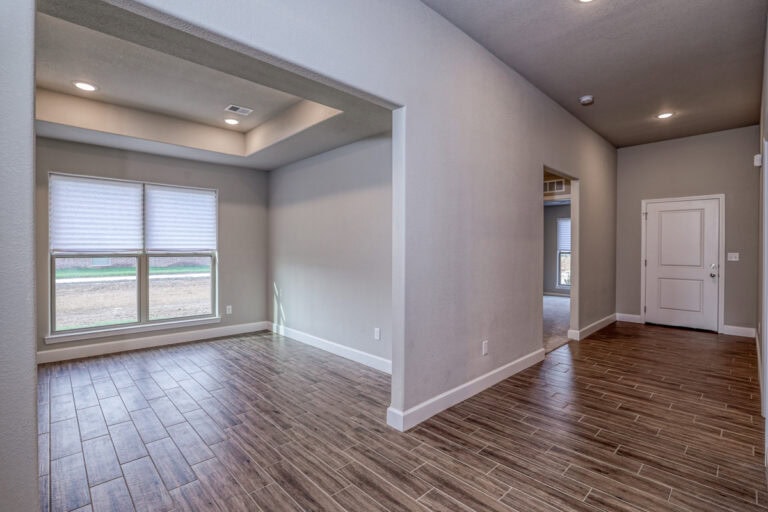 Sara Ann Arisehomes 7529apachedr (10)