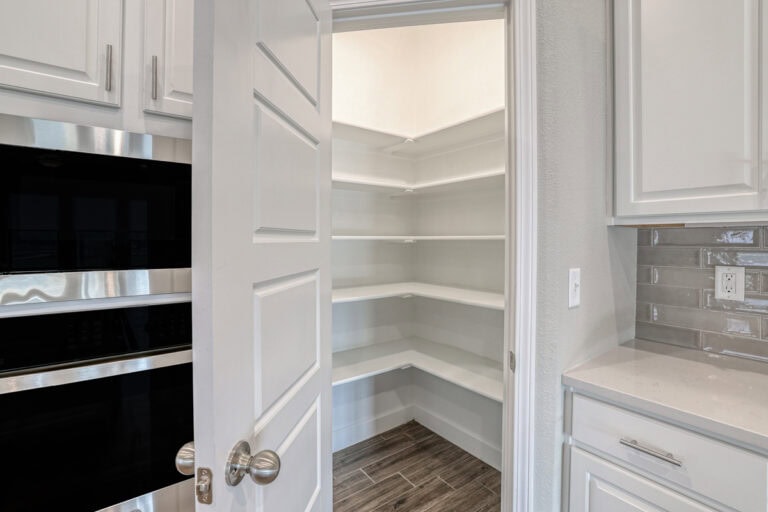 Sara Ann Arisehomes 7529apachedr (17)