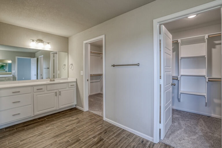 Sara Ann Arisehomes 7529apachedr (29)